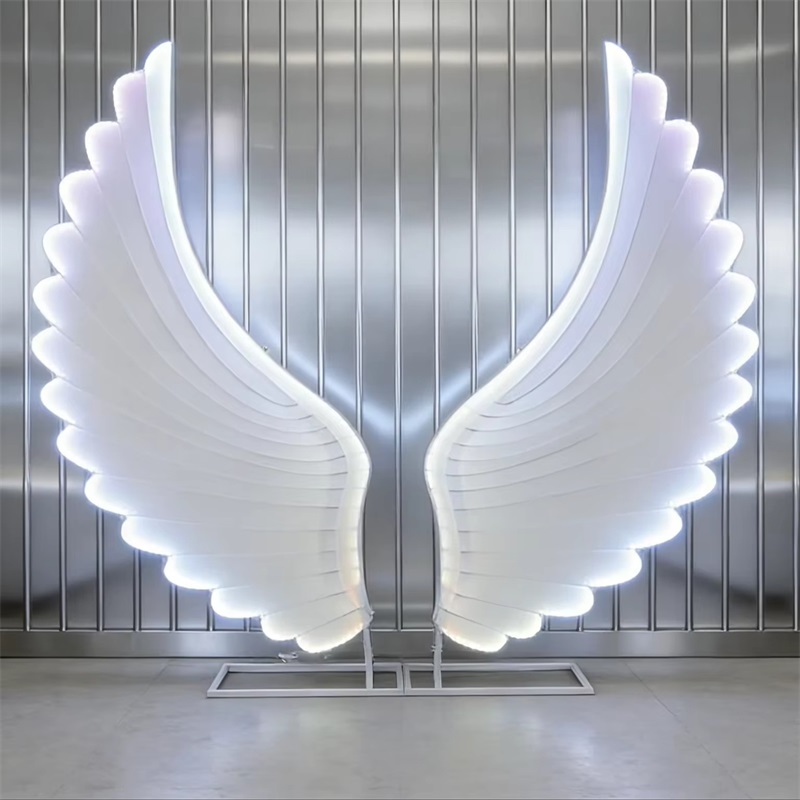Asas de Anjo Iluminadas com LE - Wedding Lighting And Decor avaliação e preço